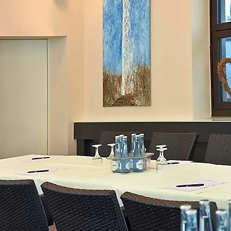 מלון Parkhotel 
