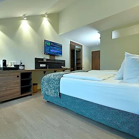 מלון Parkhotel 