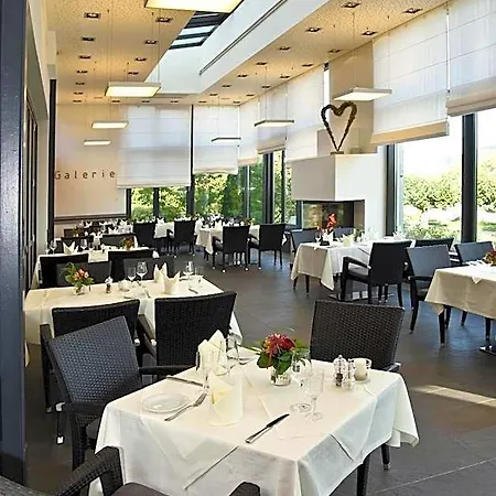 מלון Parkhotel 