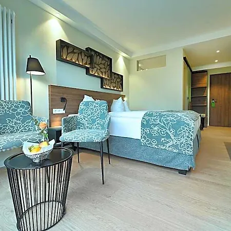 מלון Parkhotel 